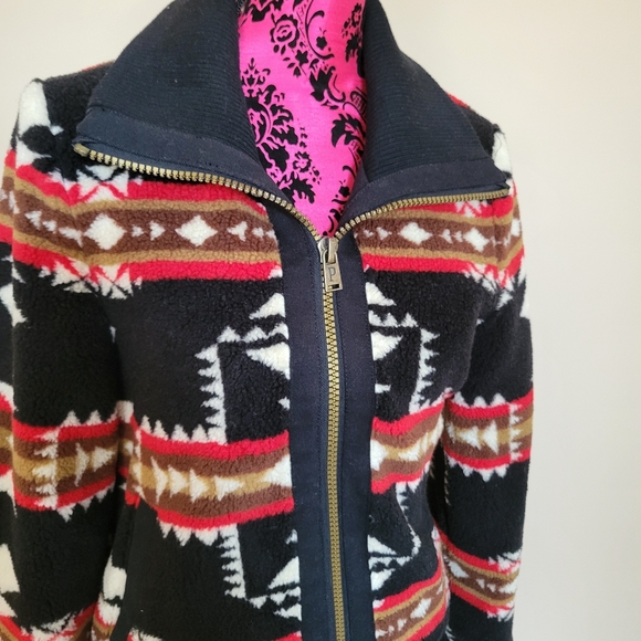 Pendleton Foxglove Fleece Bomber Jacket in Crossroads Black - Picture 5 of 7